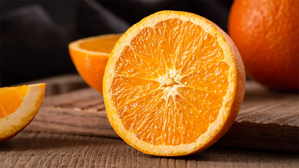 Can Birds Eat Oranges
